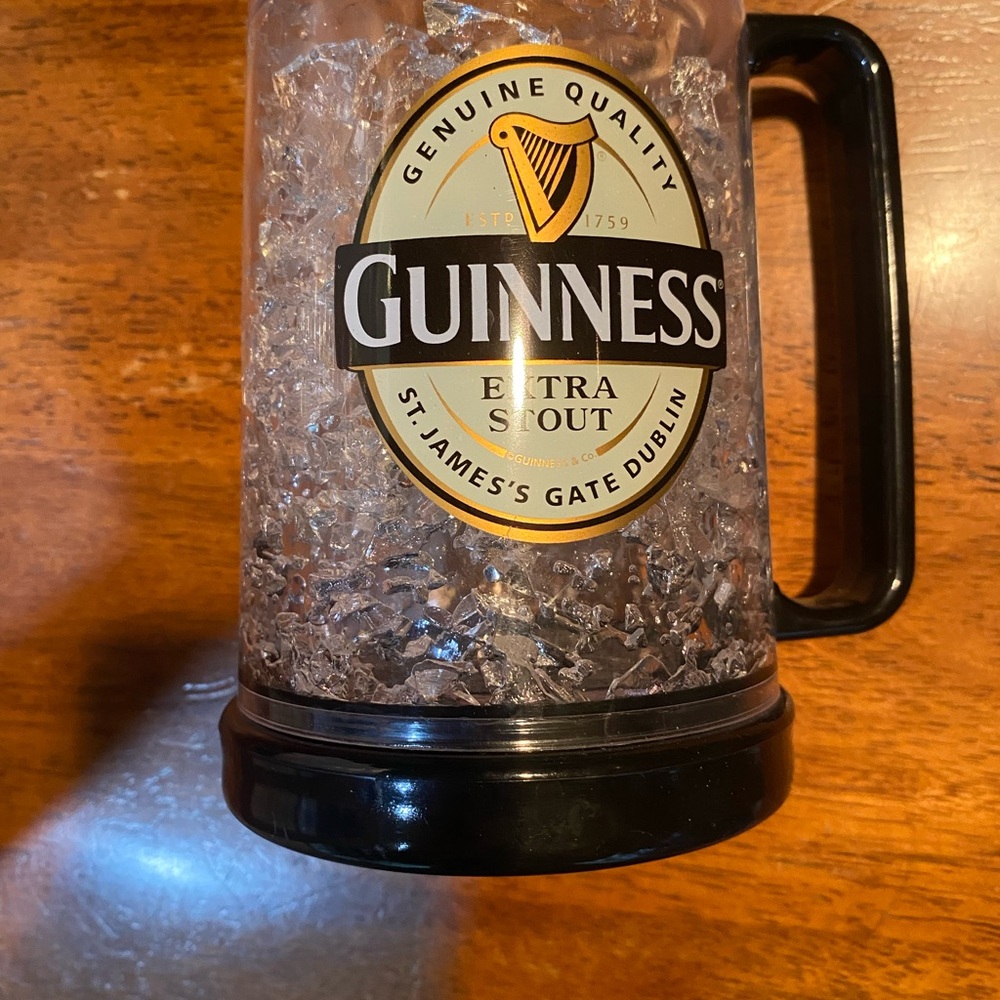 Guinness Black and Clear Textured Mug
